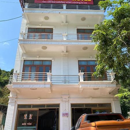 הא גיאנג Khach San Hai Ninh & Cho Thue Xe May מראה חיצוני תמונה